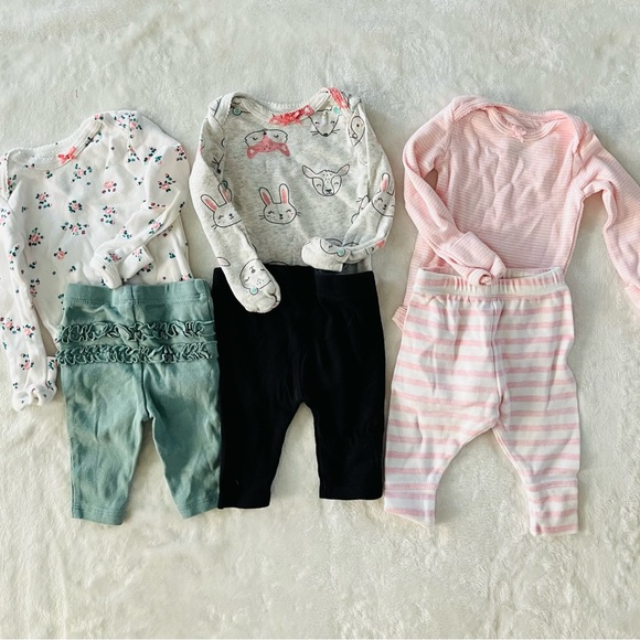 Newborn clothes bundle - Picture 2 of 13